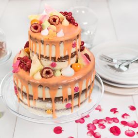 Sviatočná torta so špeciálnym zdobením