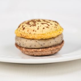 Macaron gaštan s rumom